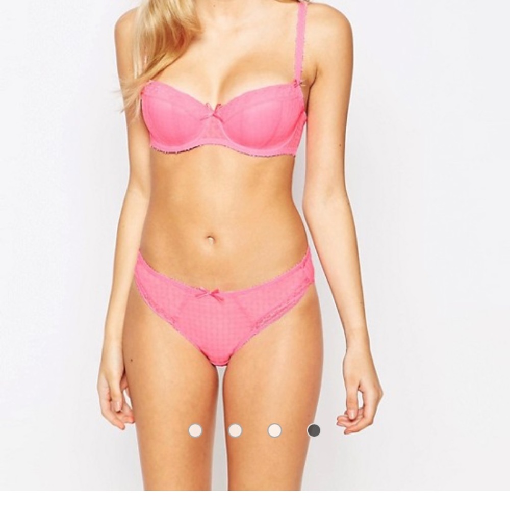 Bundle of NWT Freya Pink Bra 36DDD & NWT 2L Briefs